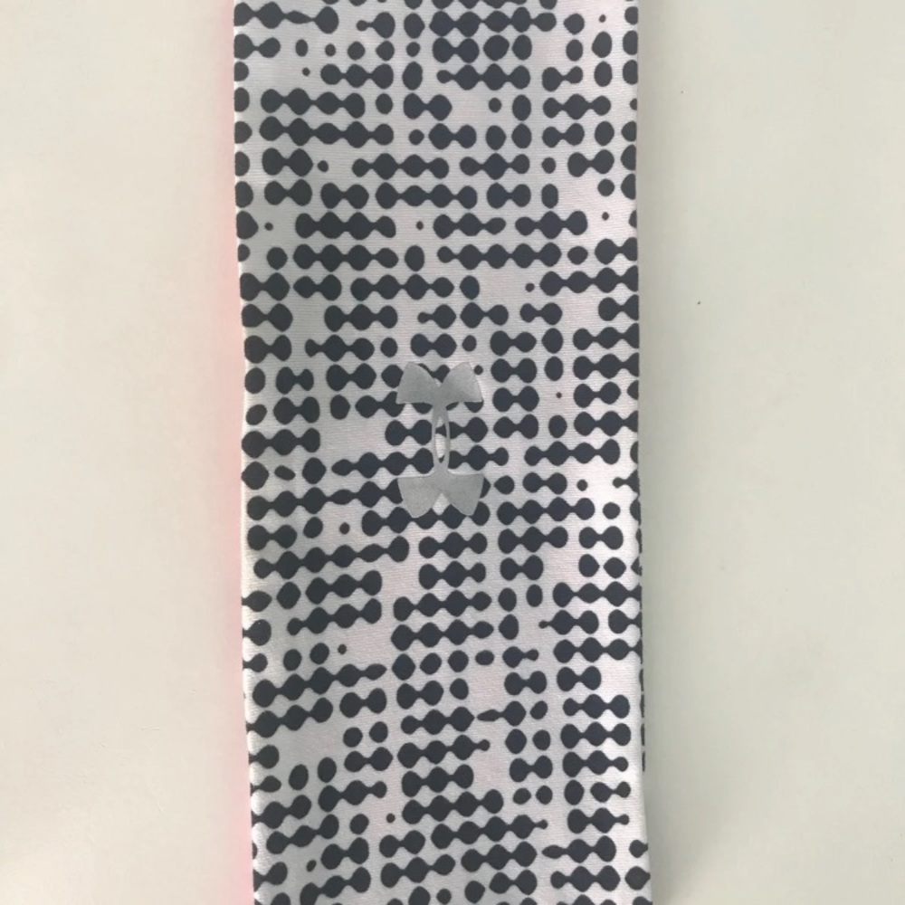 Under Armour headband